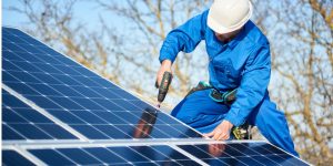 Installation Maintenance Panneaux Solaires Photovoltaïques à Cerizy